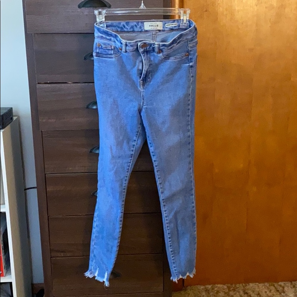 Light wash jeans